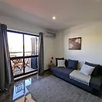 Stunning Apartment Near Clubs