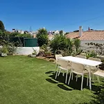 Airy 3Br, Ac, Garden, 2Min Strip, 8Min Oura Beach
