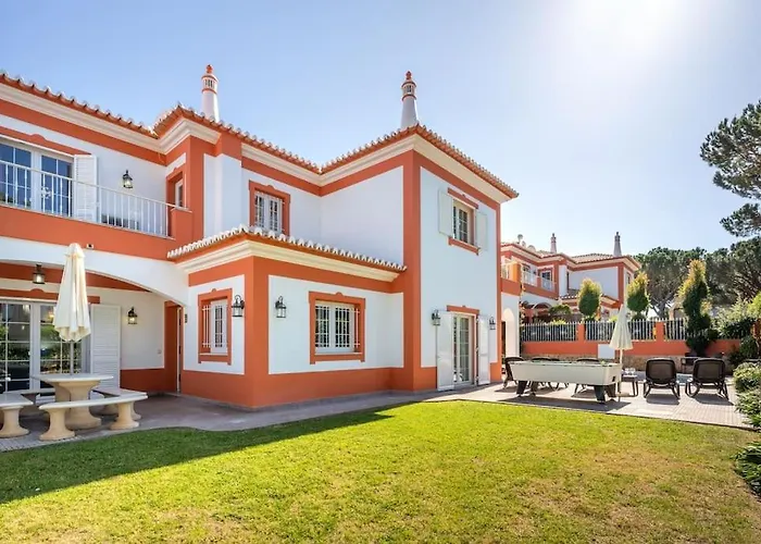 4 Bedrooom Private Villa Ribeiro II With Pool, Garden, Wi-Fi