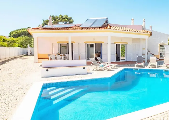 4 Bedroom Villa With Pool