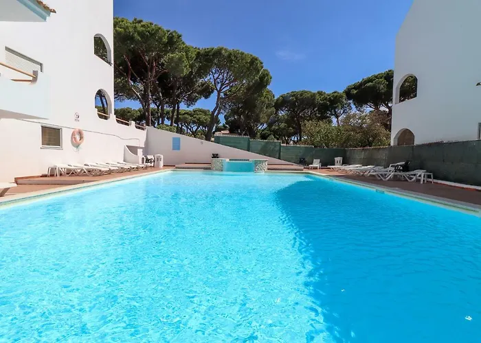 Green Paradise T2 Apartment With Pool Rooftop