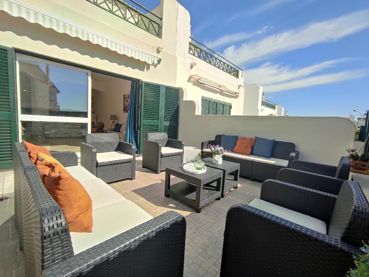 Villa Magna Near The Strip With Bbq, Ac, Balcony, Parking, 4 Tvs And Free Wifi *