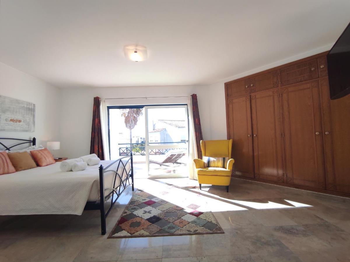 Magna Near The Strip With Bbq, Ac, Balcony, Parking, 4 Tvs And Free Wifi Villa *
