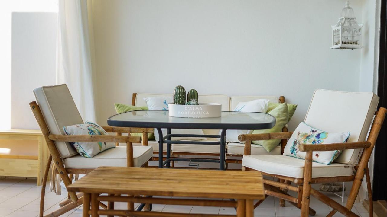 Apartment Salgados Lounge - By Dalma Portuguesa *