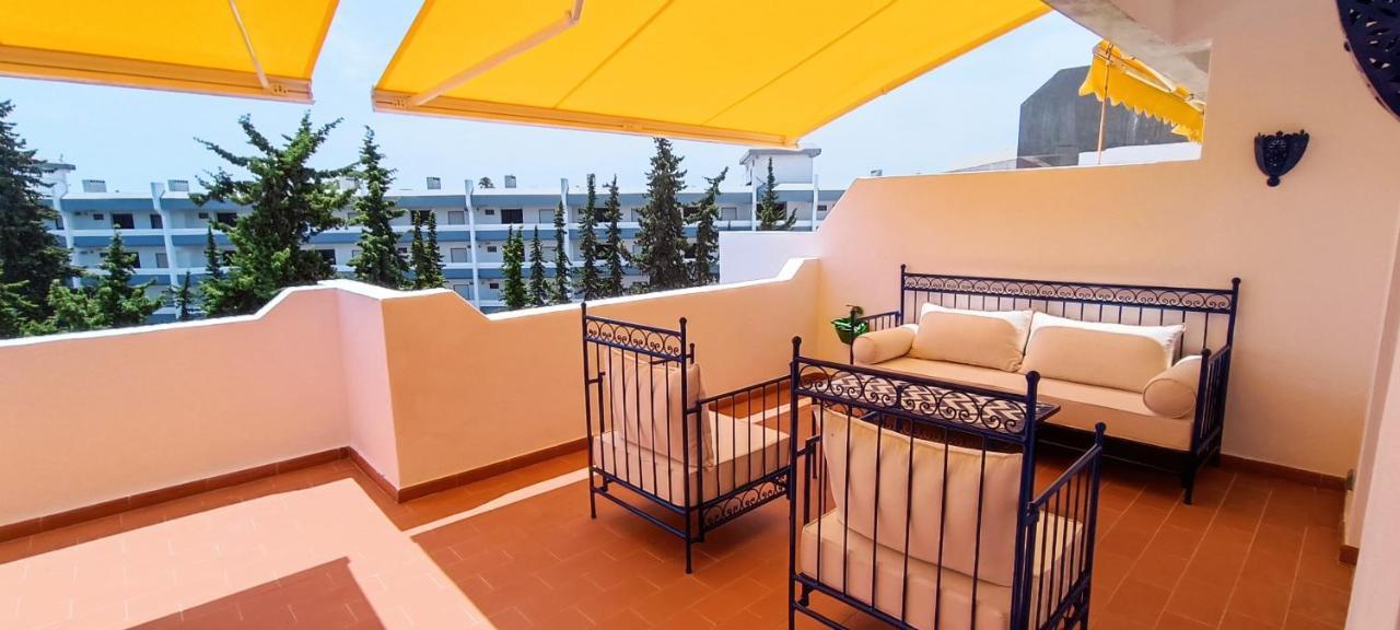 Apartment Blue & Yellow Penthouse With Terrace At Balaia Mar *