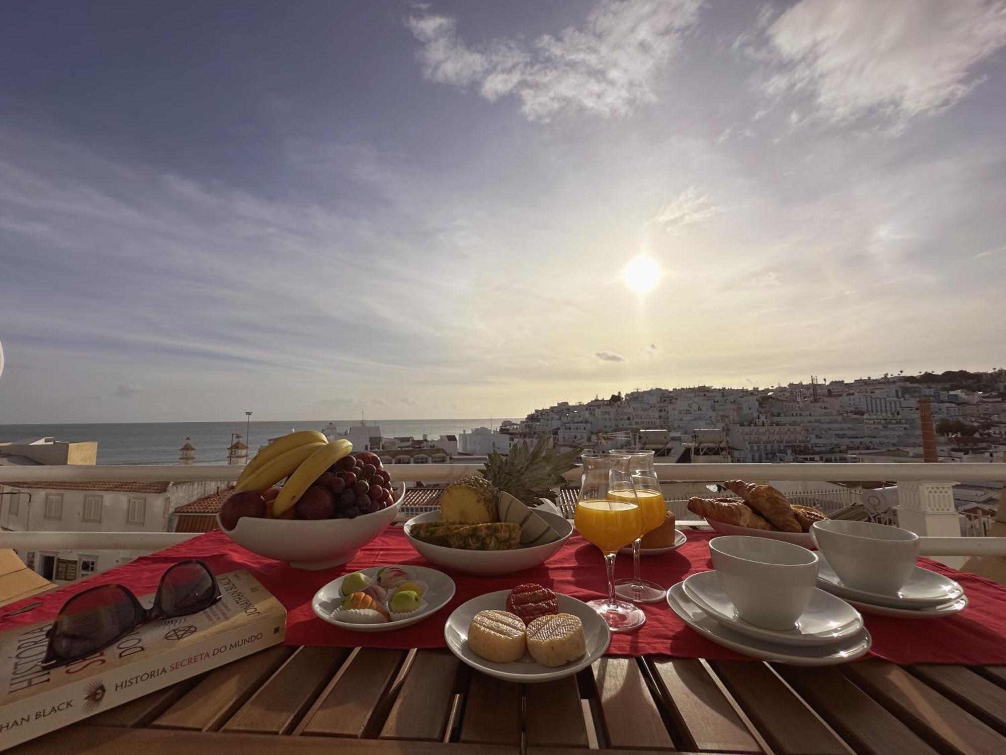 Apartment Deluxe Flat By Holidays *