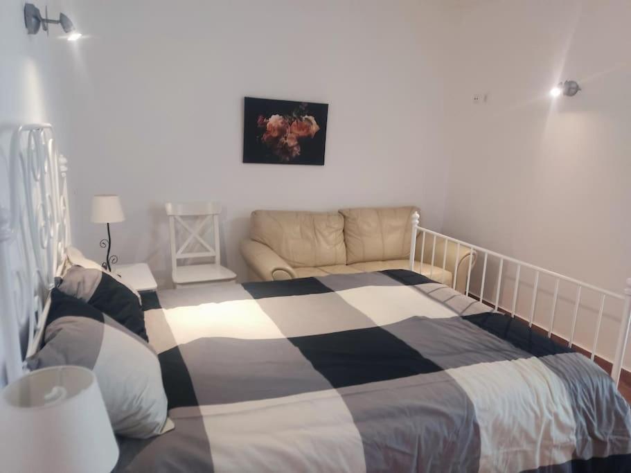Central Location 3 Bedroom Albufeira