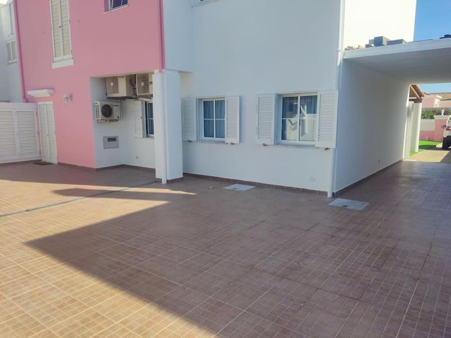 Villa Central Location 3 Bedroom