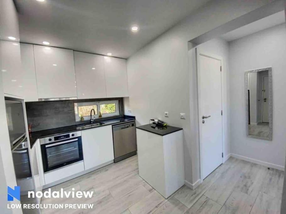 Apartment Eldorado Jardim Open View 5 Minutes Foot