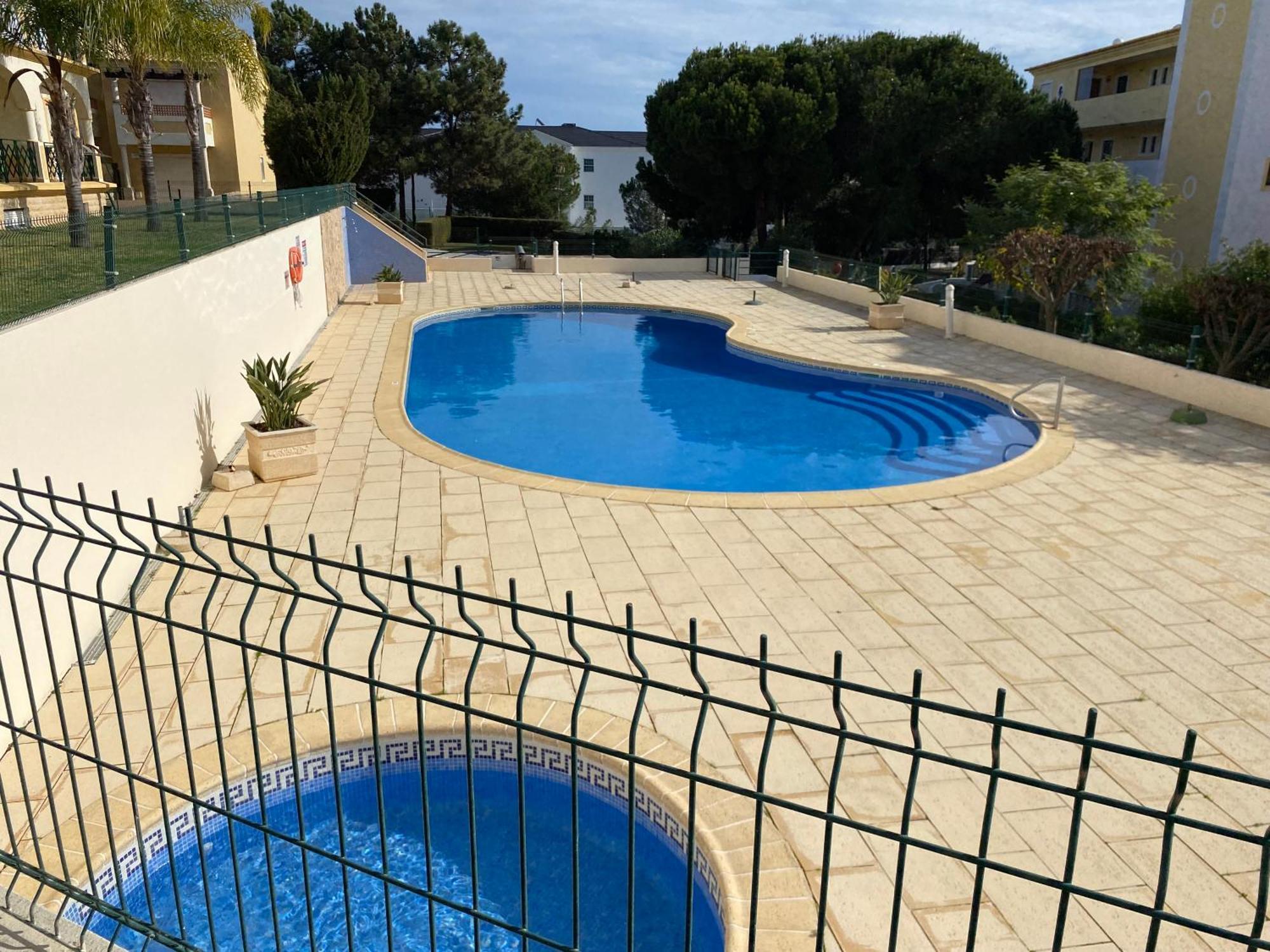 En 1 A 5 Personnes Apartment *