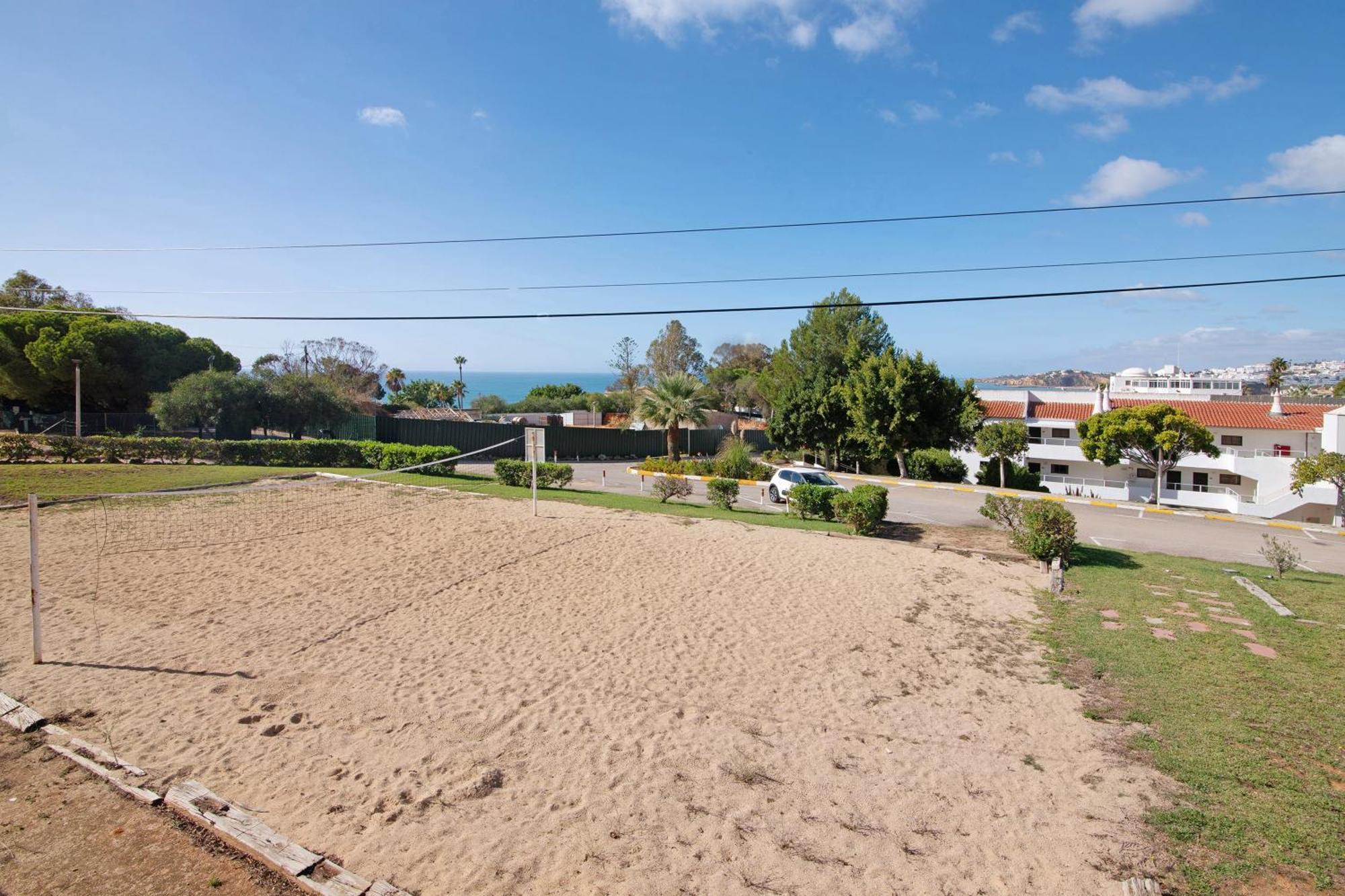Barracuda Oura Dream Apartment *