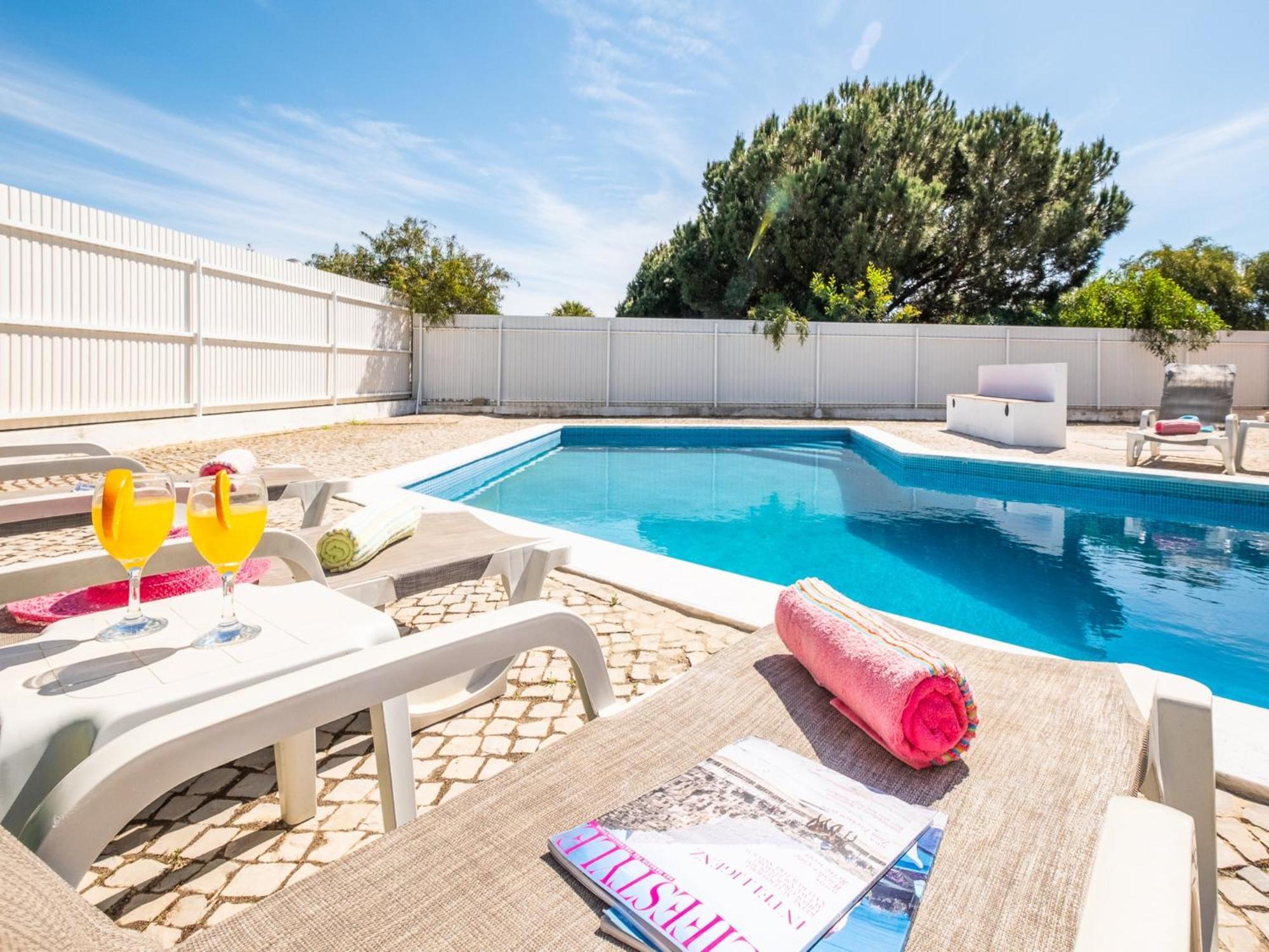 4 Bedroom With Pool Albufeira