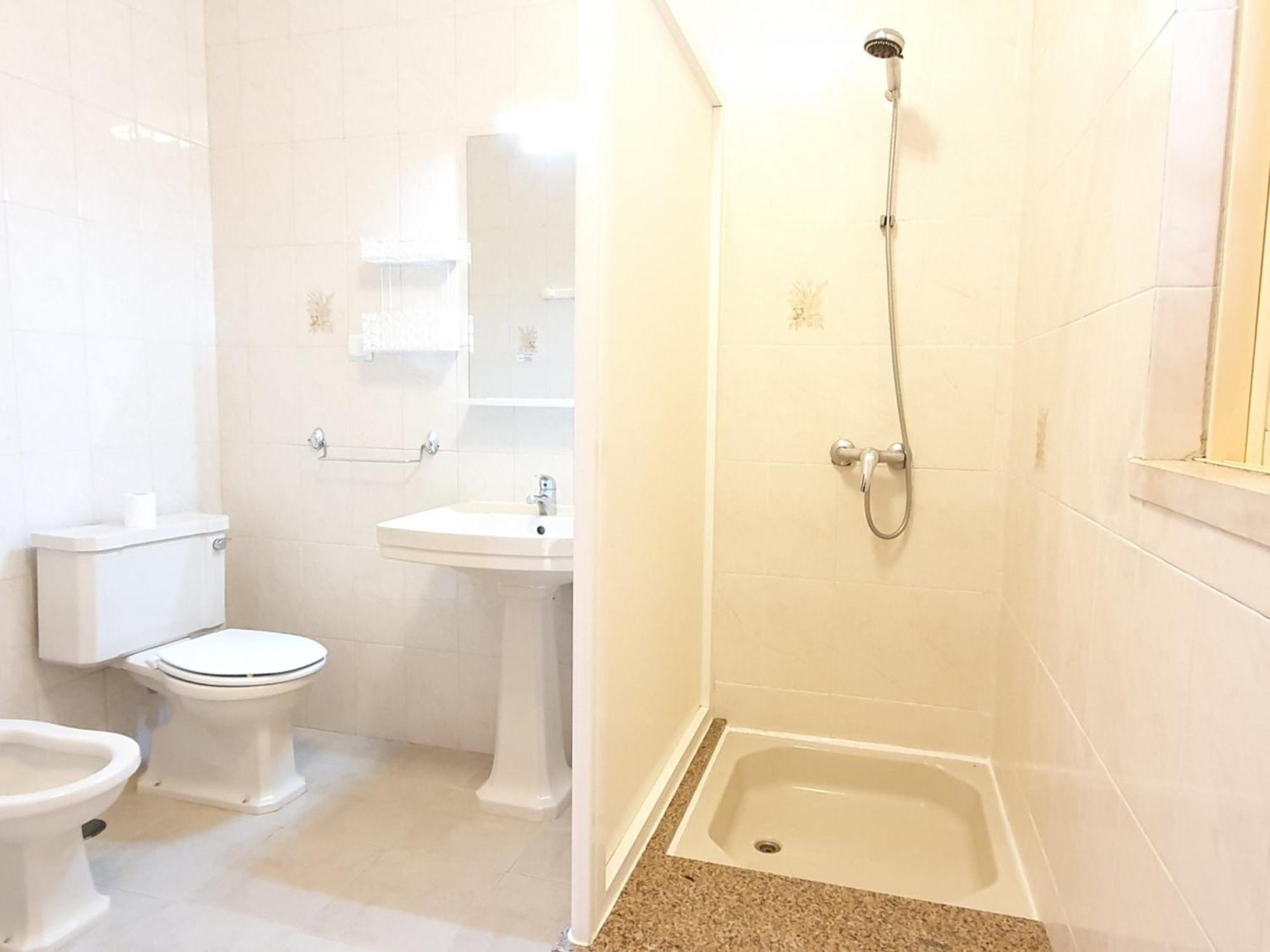 Villa Spacieuse Pour Familles Avec Piscine Privee A - Pt-1-6 *