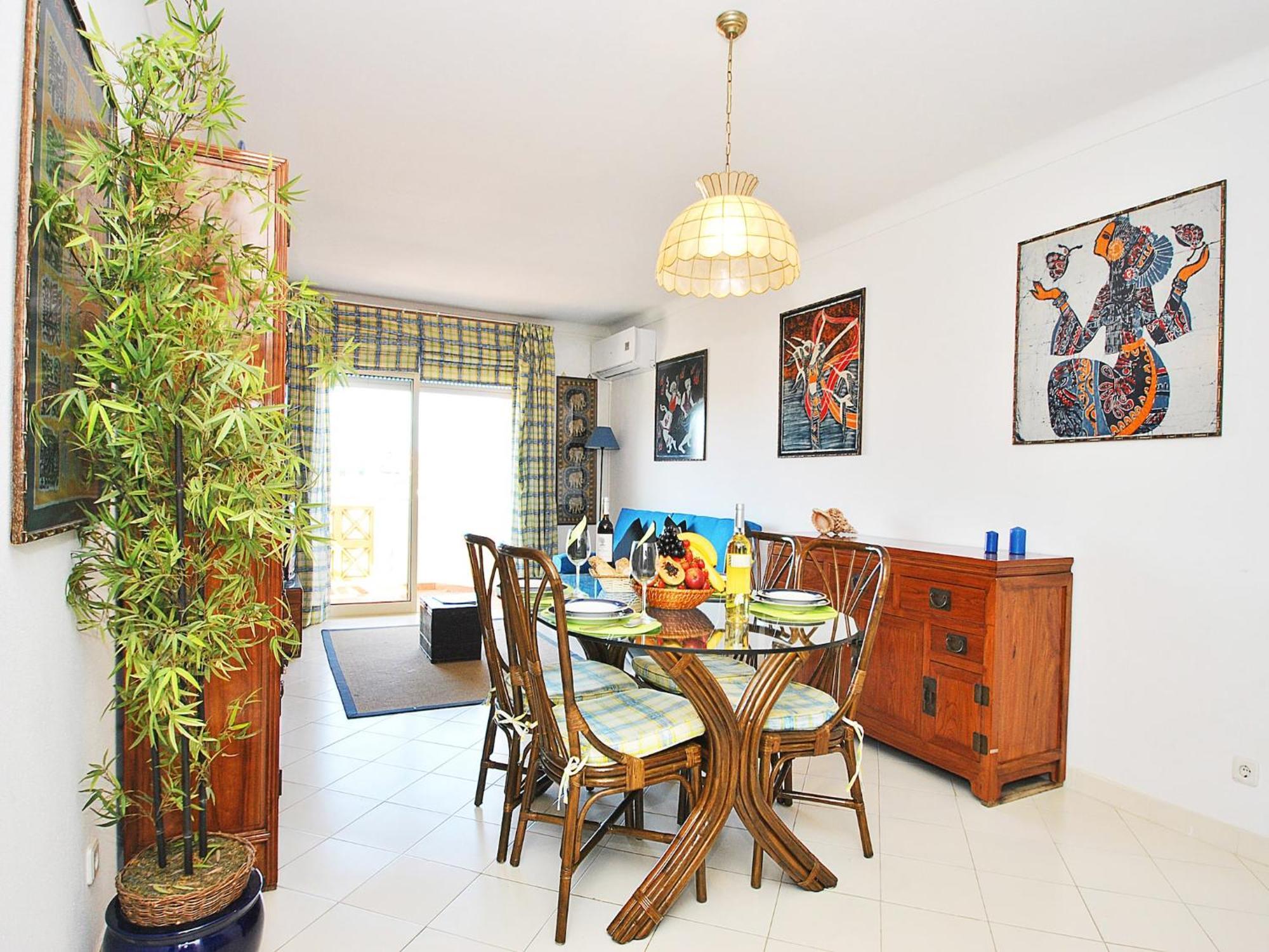 Cozy Algarve Retreat Apartamento *