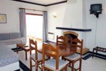 Apart-hotel 3hb Falesia Garden 3*