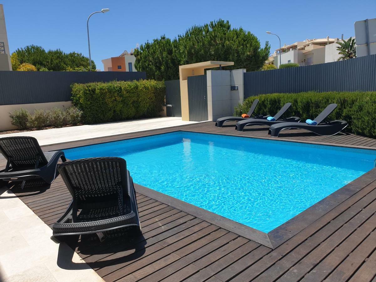 Oura V4 Marisa With Private Pool *