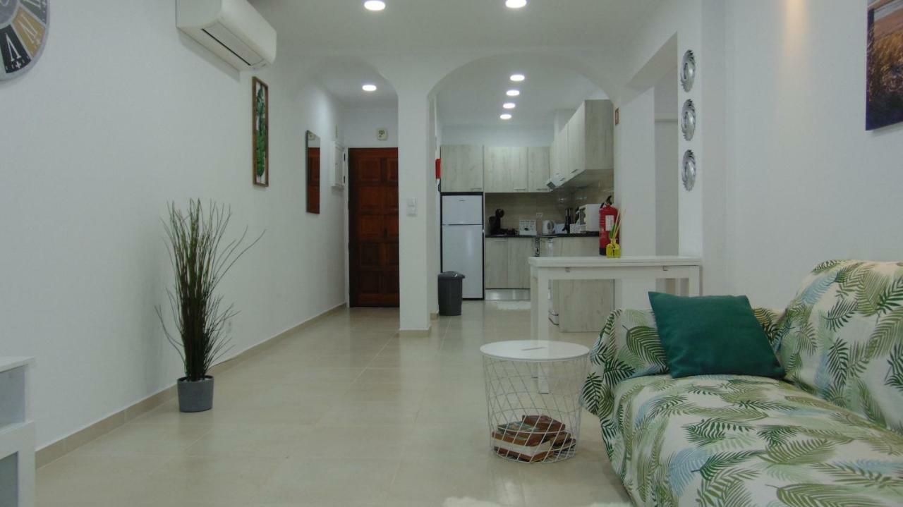 Green Paradise T2 With Pool Rooftop * Albufeira