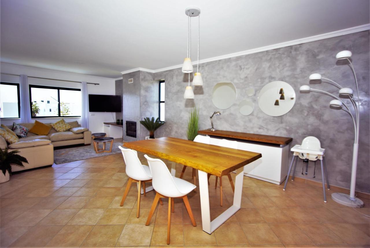 Penthouse Lounge Beach *