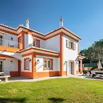 Vila de 4 Quartos em Albufeira
