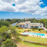 Villa Monte Branco - Private Swimming Pool