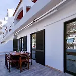 Albufeira Old Town T3 With Balcony