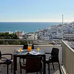 Rooftop Oldtown Residence