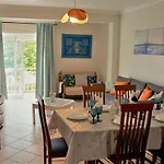 3 Bedroom Apartment In Oura Albufeira With Amazing Pool At Walking Distance To Beach, Strip And Old Town, Wifi And Ac, Private Condo