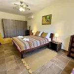 Villa Oceankokia