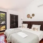 Casas Barulho - Villa Jacaranda A8