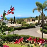 Ocean View Hydrangea - 2 Bedroom Apartment At Sao Rafael Beach, Albufeira