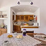Villa Jacaranda