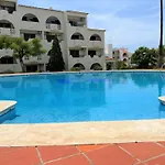 Albufeira Twins 3 With Pool By Homing