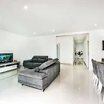Villa Aventura