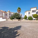 Thiago Holidays Apartment