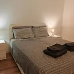 Apartamento Oura Com Piscina E Vista Mar