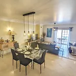 Farm Village- Townhouse 2 Mins From Old Town Albufeira