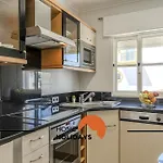 #075 Flat Near Strip Albufeira&5m Beach
