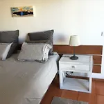 Charmosous Flat