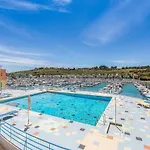 Marina View Apartment
