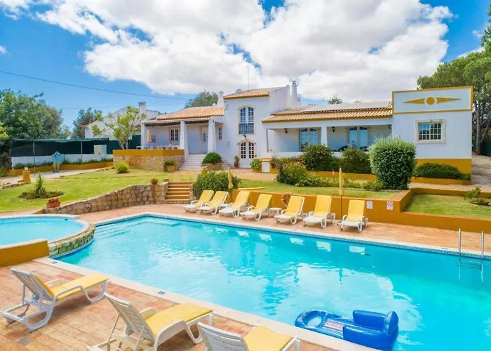 Villa Monte Branco - Private Swimming Pool