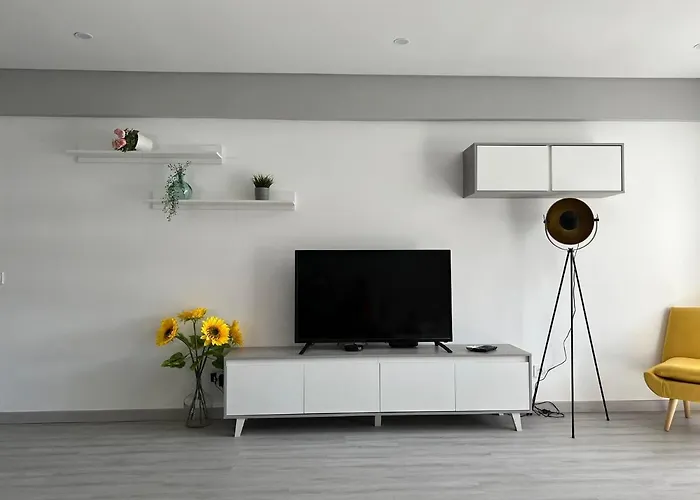 Sunflower Apartment