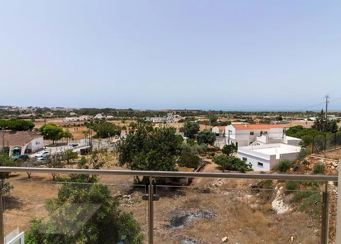 Casa Ferreira Encosta Dos Salgados - By Dalma Portuguesa