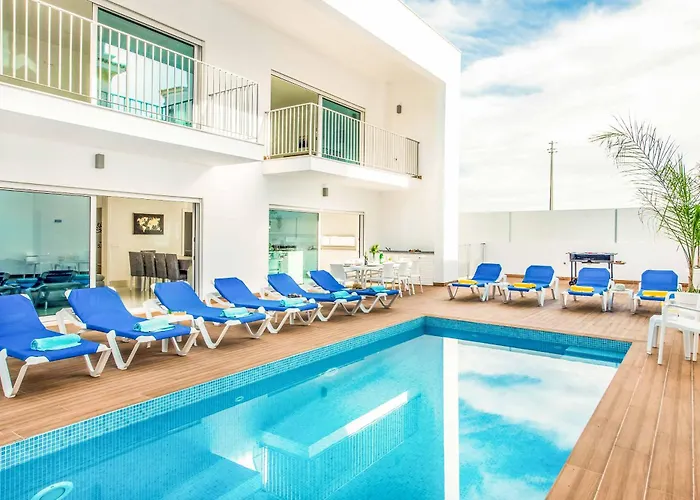 Villa Aventura