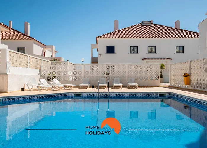 #035 T2 Oura Village By Home Holidays