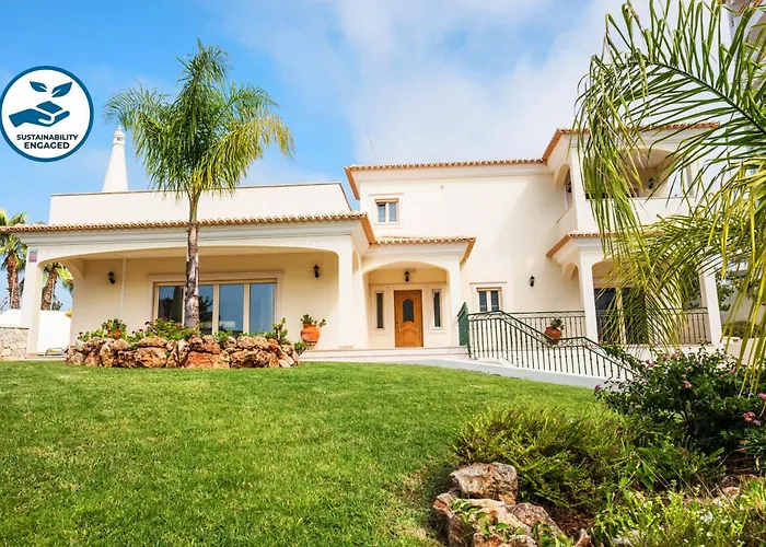 Villa Pauline By Algarve Vacation