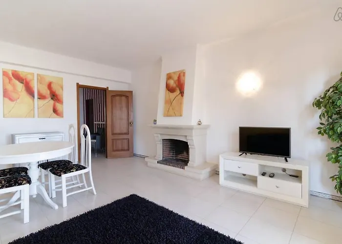 404 - Oura - 2 Bedroom - Sea View