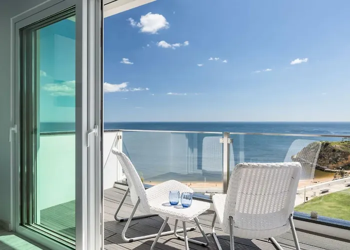 Studio Dream View 50M From The Beach By Interhome