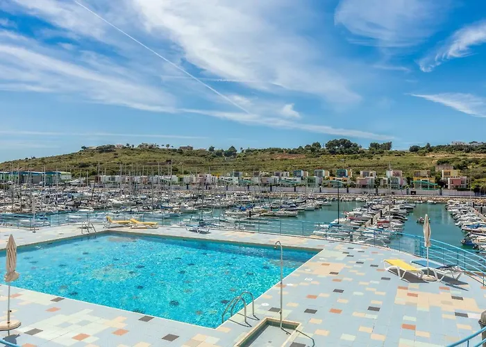 Marina View Apartment