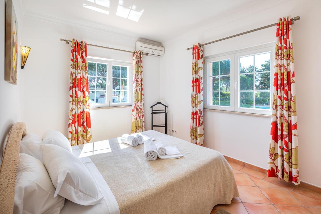 Gr 2 X Private Villas Private Pools - Up To 20 Guests *
