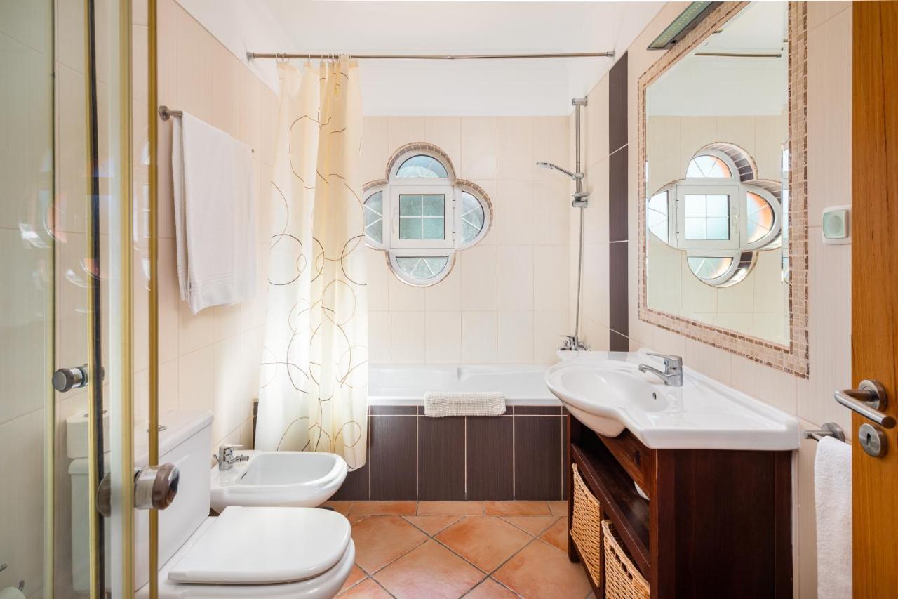 Gr 2 X Private Villas Private Pools - Up To 20 Guests Pousada Albufeira